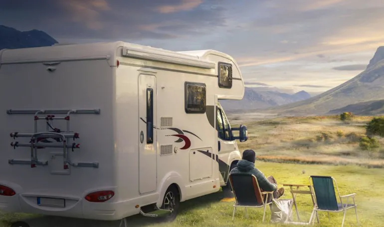 Cerco compagna di viaggio in camper