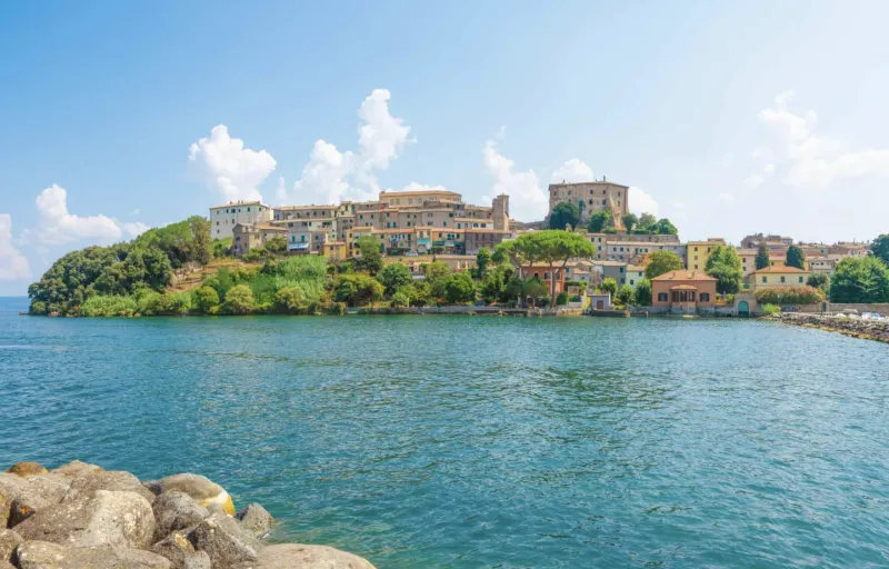 Due giorni tra Civita di Bagnoregio e lago di Bolsena